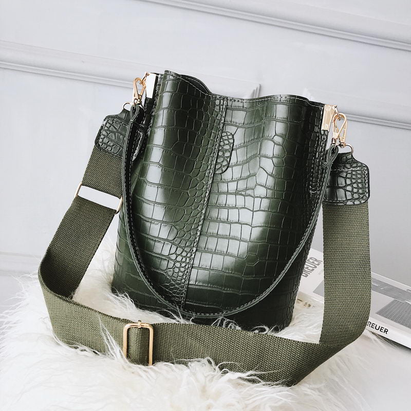 Women's Crocodile Crossbody Bag